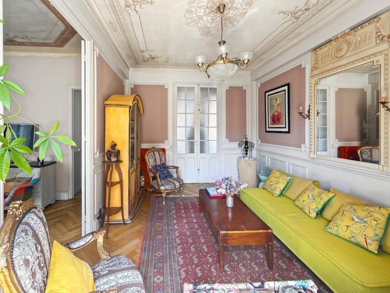 Appartement - 75 m² - 3 pièces