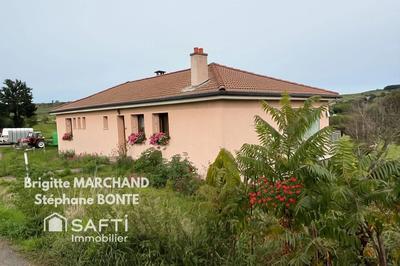 Maison - 110 m² - 6 pièces