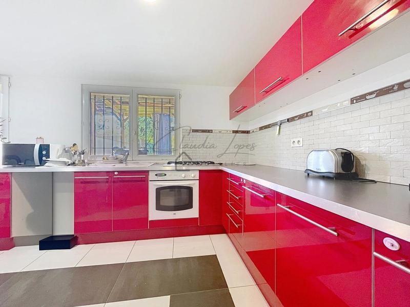 Maison - 160 m² - 8 pièces