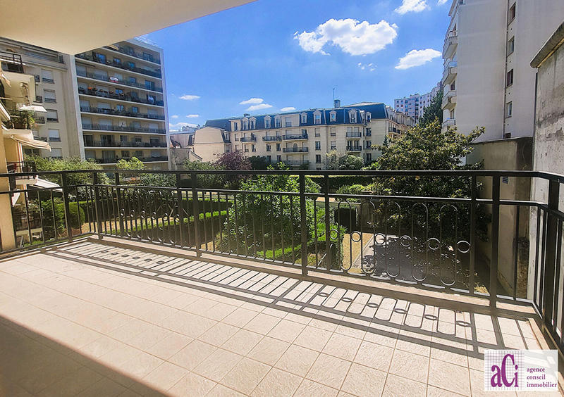 Appartement - 110 m² - 5 pièces