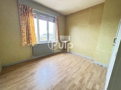 Maison - 100 m² - 6 pièces