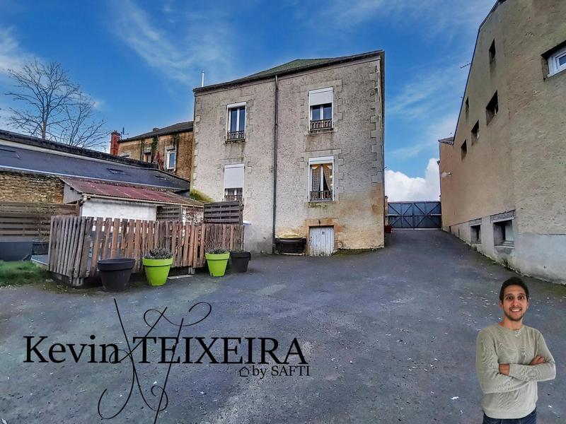 Maison - 147 m² - 8 pièces