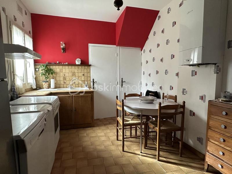 Maison traditionnelle - 105 m² - 5 pièces