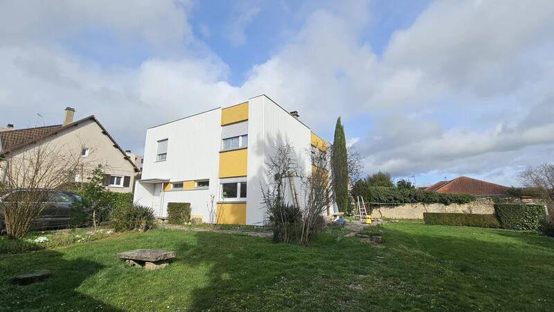 Maison - 175 m² - 7 pièces
