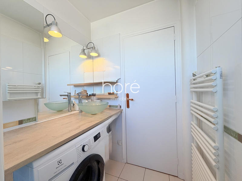 Appartement - 56 m² - 3 pièces