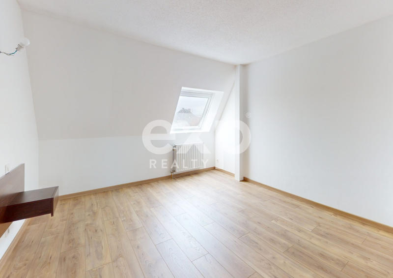 Appartement - 112 m² - 4 pièces