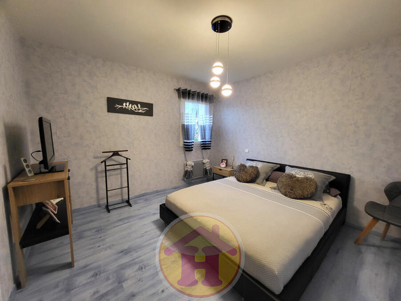 Maison - 208 m² - 5 pièces