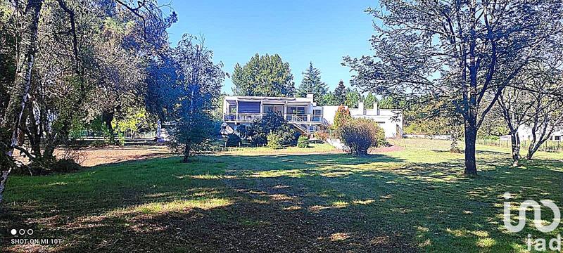 Maison - 226 m² - 7 pièces