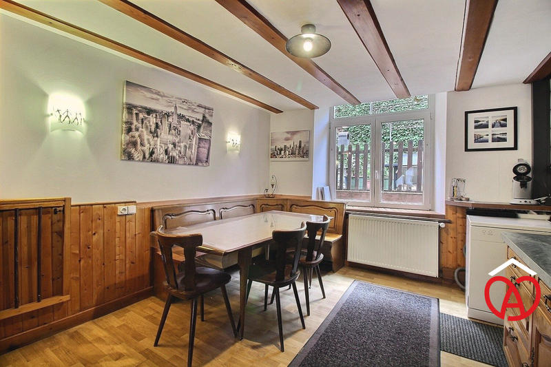 Maison ancienne - 190 m² - 7 pièces