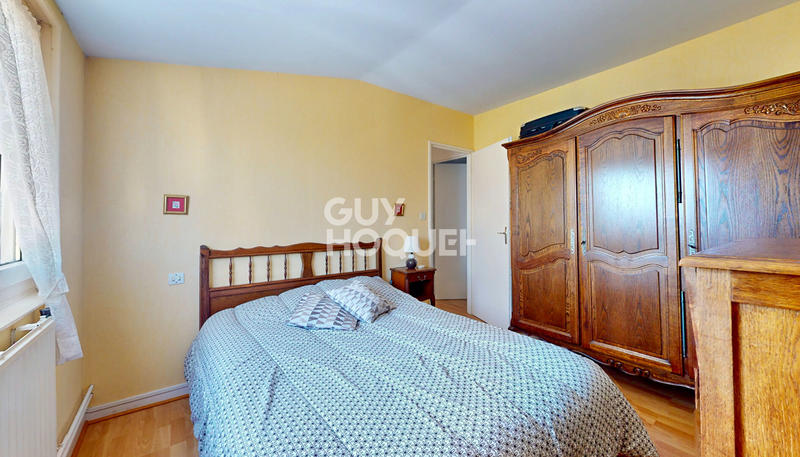 Maison - 98 m² - 5 pièces