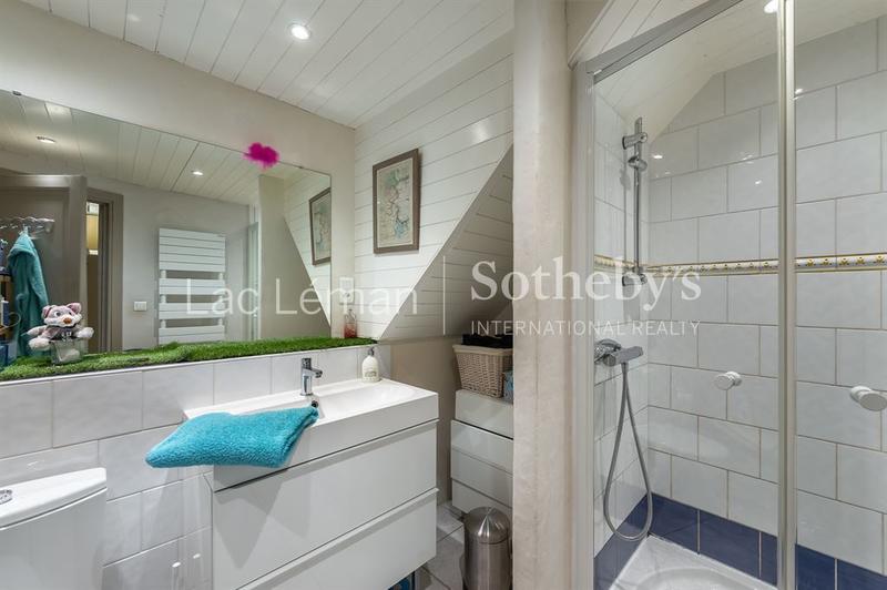 Maison de ville - 181 m² - 5 pièces