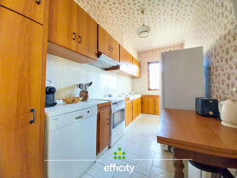 Maison - 175 m² - 6 pièces