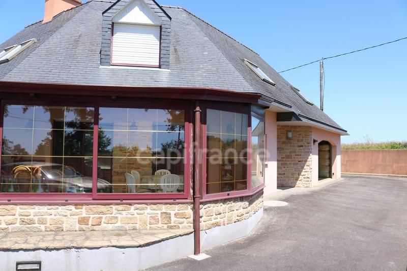 Maison - 149 m² - 7 pièces