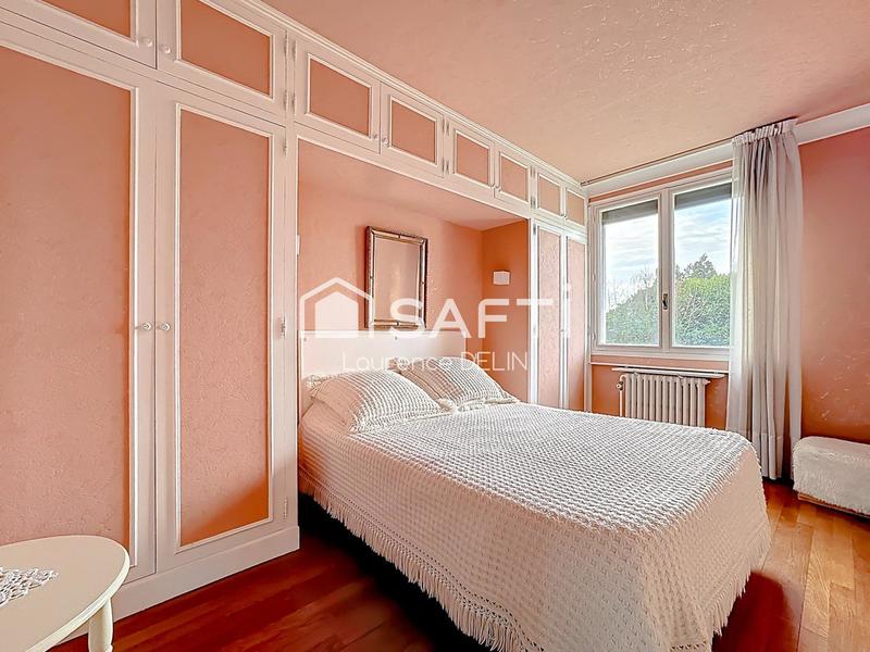 Maison - 142 m² - 7 pièces