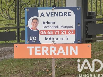 Terrain - 758 m²