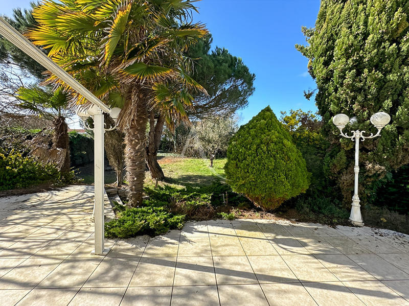 Maison - 206 m² - 6 pièces