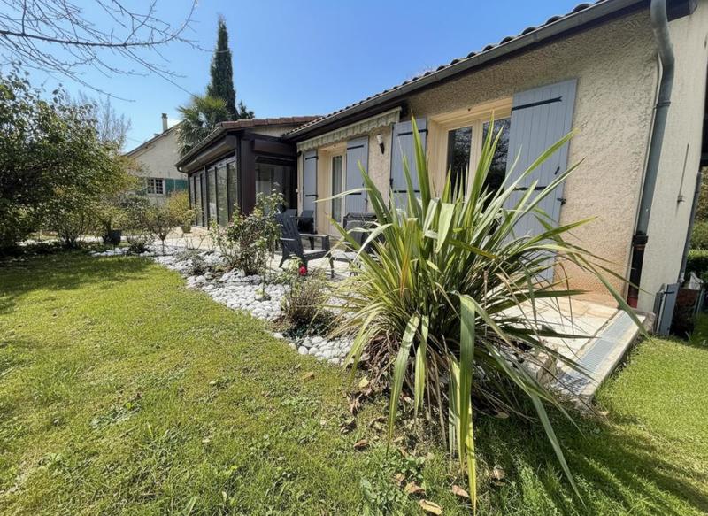 Maison - 159 m² - 7 pièces