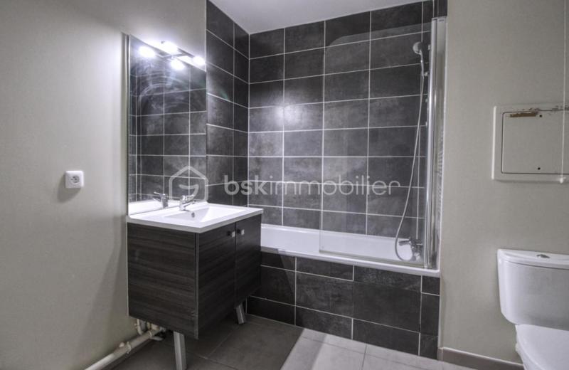 Appartement - 79 m² - 4 pièces