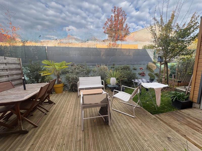 Pavillon - 81 m² - 4 pièces