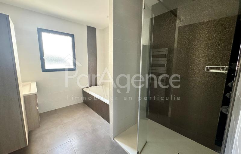 Maison - 152 m² - 5 pièces