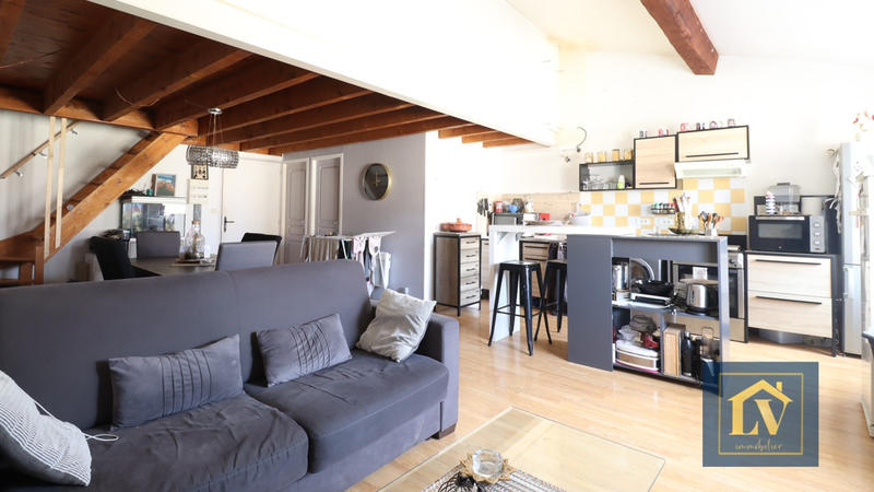 Immeuble - 8 pièces