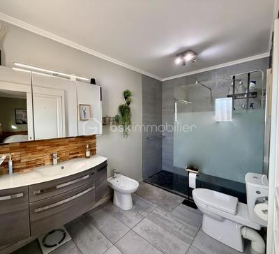 Villa - 145 m² - 4 pièces