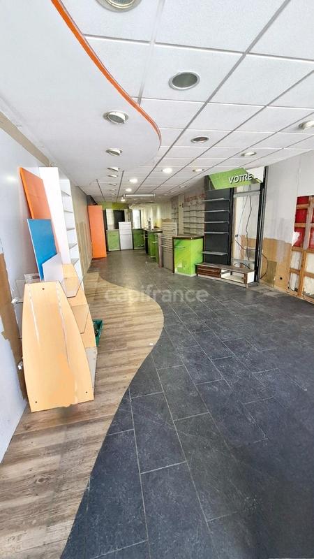 Maison - 363 m² - 12 pièces