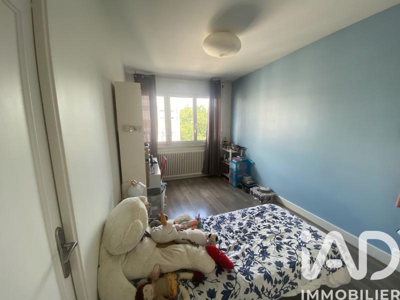 Appartement - 92 m² - 4 pièces