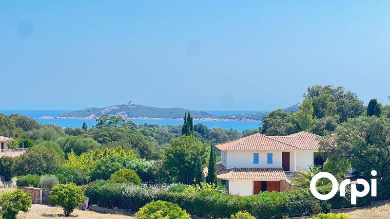 Villa - 260 m² - 6 pièces