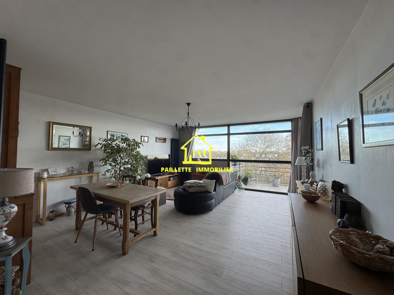 Appartement - 115 m² - 5 pièces