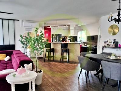 Maison - 149 m² - 6 pièces