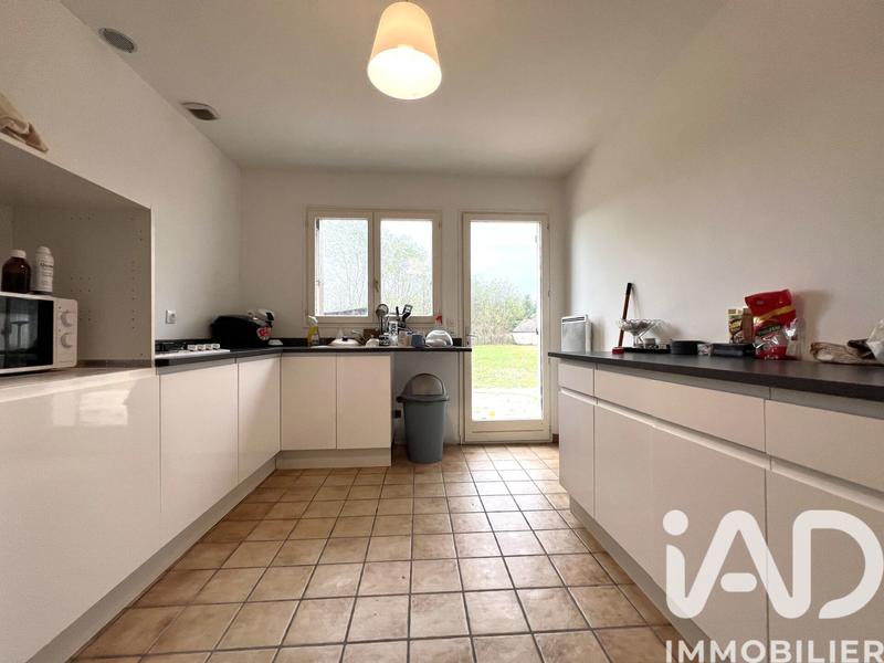 Maison - 111 m² - 5 pièces