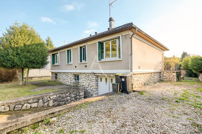 Maison - 135 m² - 5 pièces