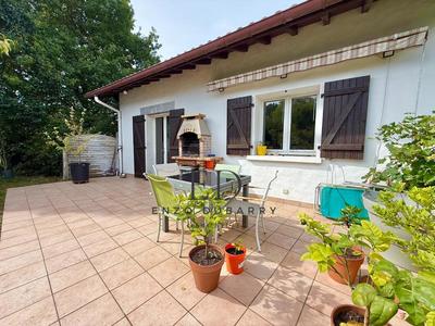 Maison - 107 m² - 5 pièces