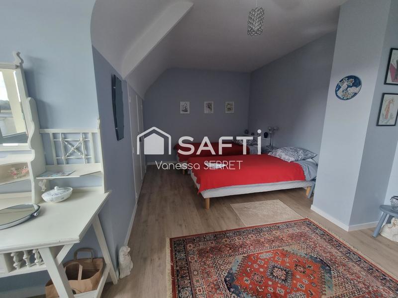 Maison - 137 m² - 5 pièces