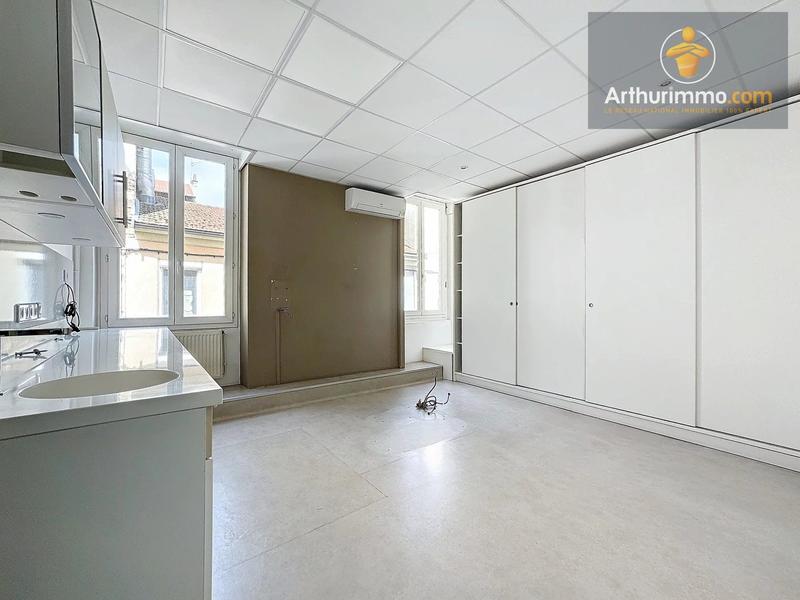 Bureau - 117 m² - 7 pièces