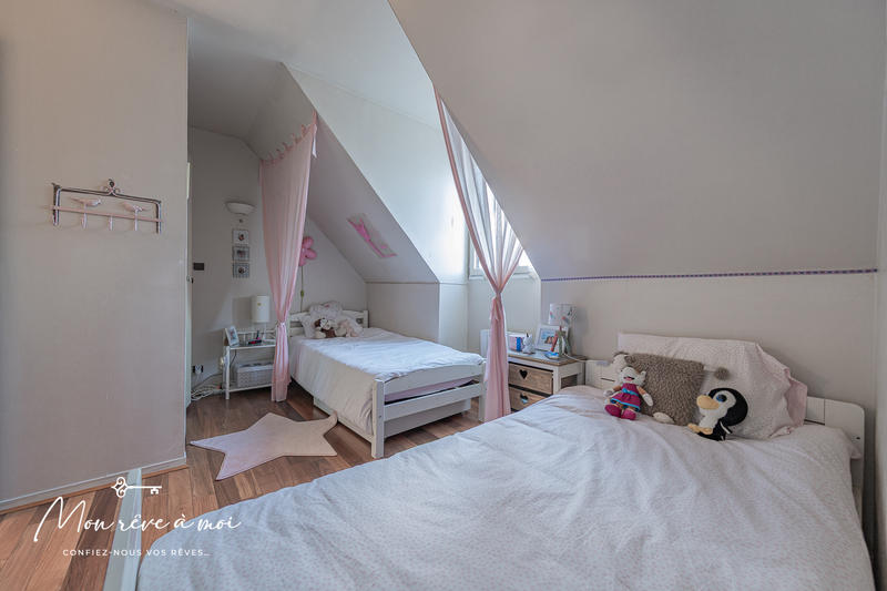 Maison - 145 m² - 7 pièces