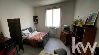 Appartement - 107 m² - 5 pièces