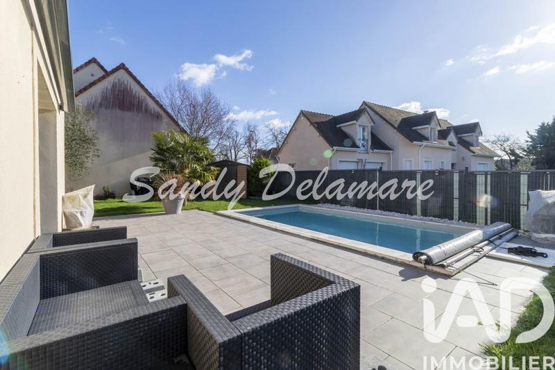 Maison - 96 m² - 4 pièces