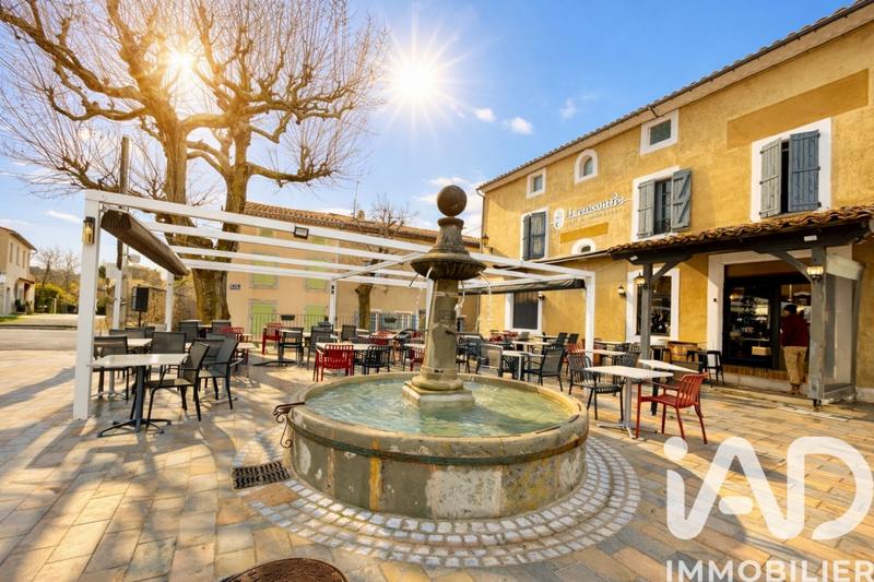 Maison - 190 m² - 9 pièces