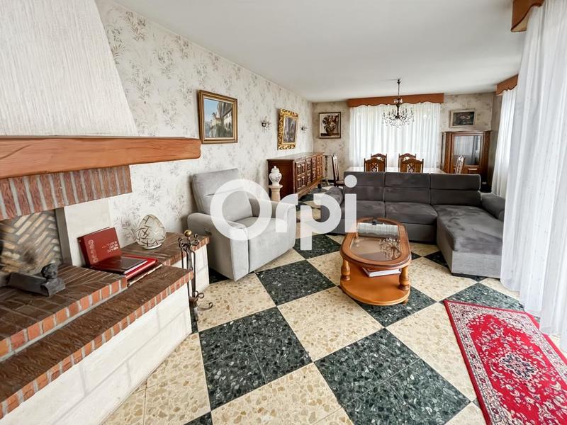 Maison - 101 m² - 4 pièces