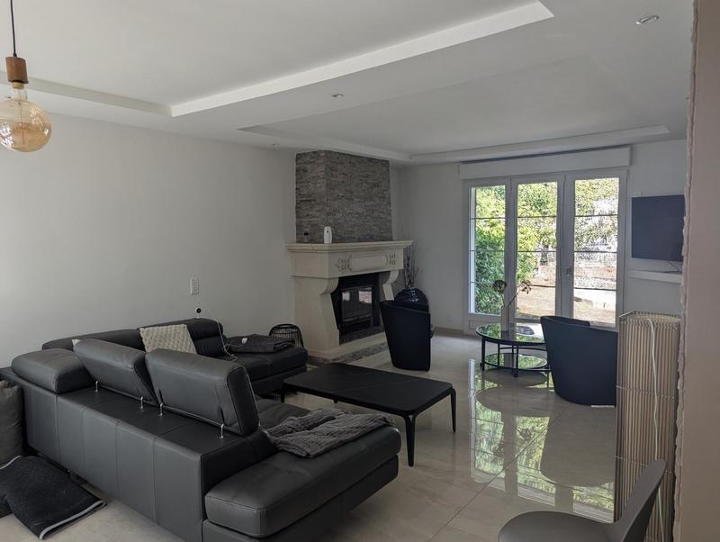 Maison - 215 m² - 7 pièces