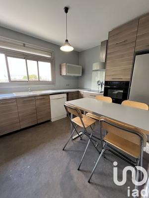 Appartement - 85 m² - 4 pièces