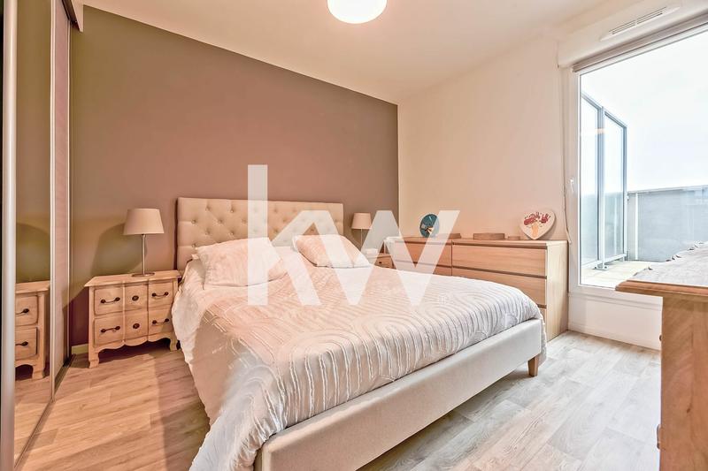 Appartement - 86 m² - 5 pièces