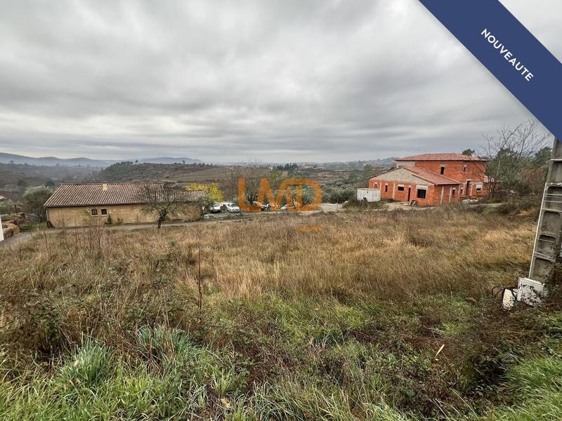 Terrain industriel - 997 m²