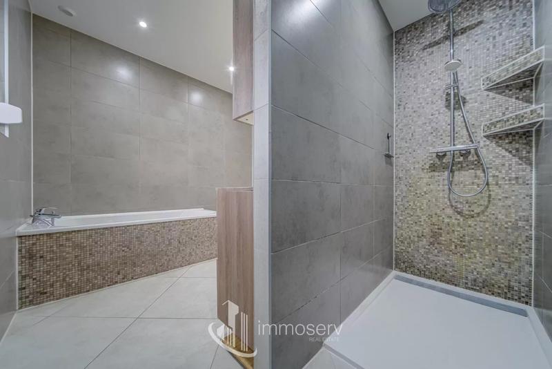 Maison - 149 m² - 6 pièces