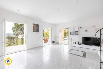 Maison - 132 m² - 5 pièces