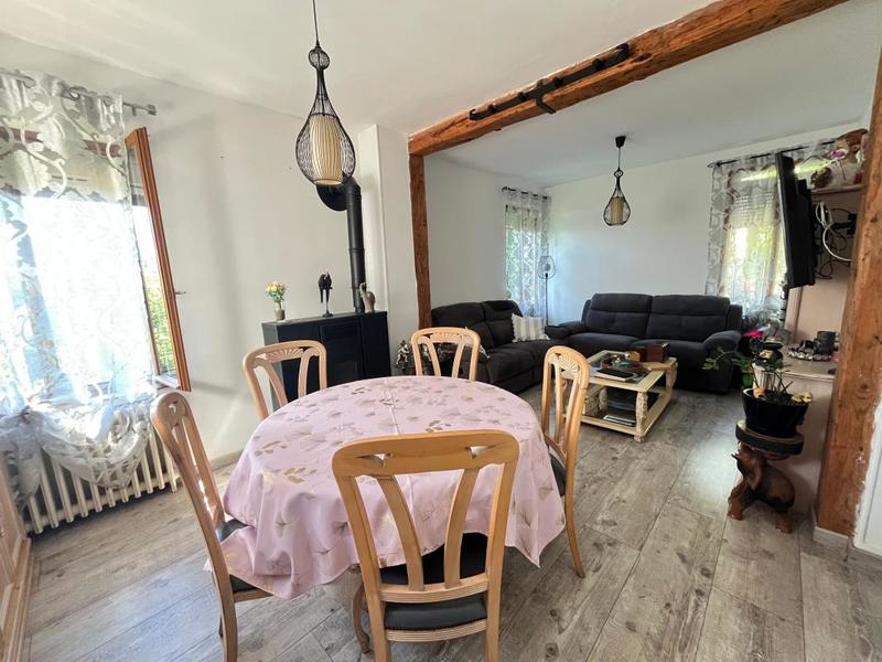 Maison - 80 m² - 4 pièces