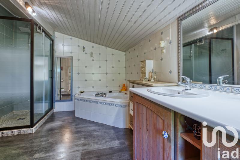 Maison - 190 m² - 5 pièces