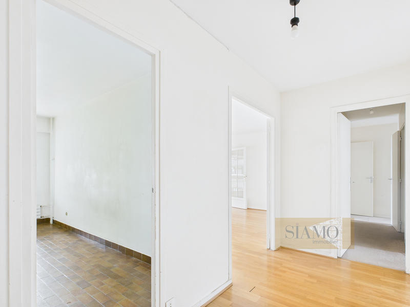 Appartement - 95 m² - 4 pièces